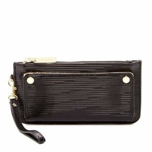 ❌SOLD❌🆕STEVE MADDEN BLACK PATENT WRISTLET